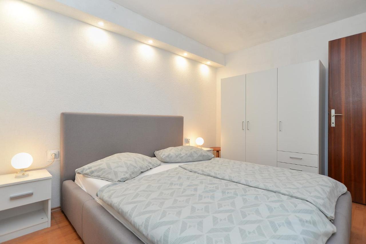Apartments Plominska 938 Рабац Екстериор снимка