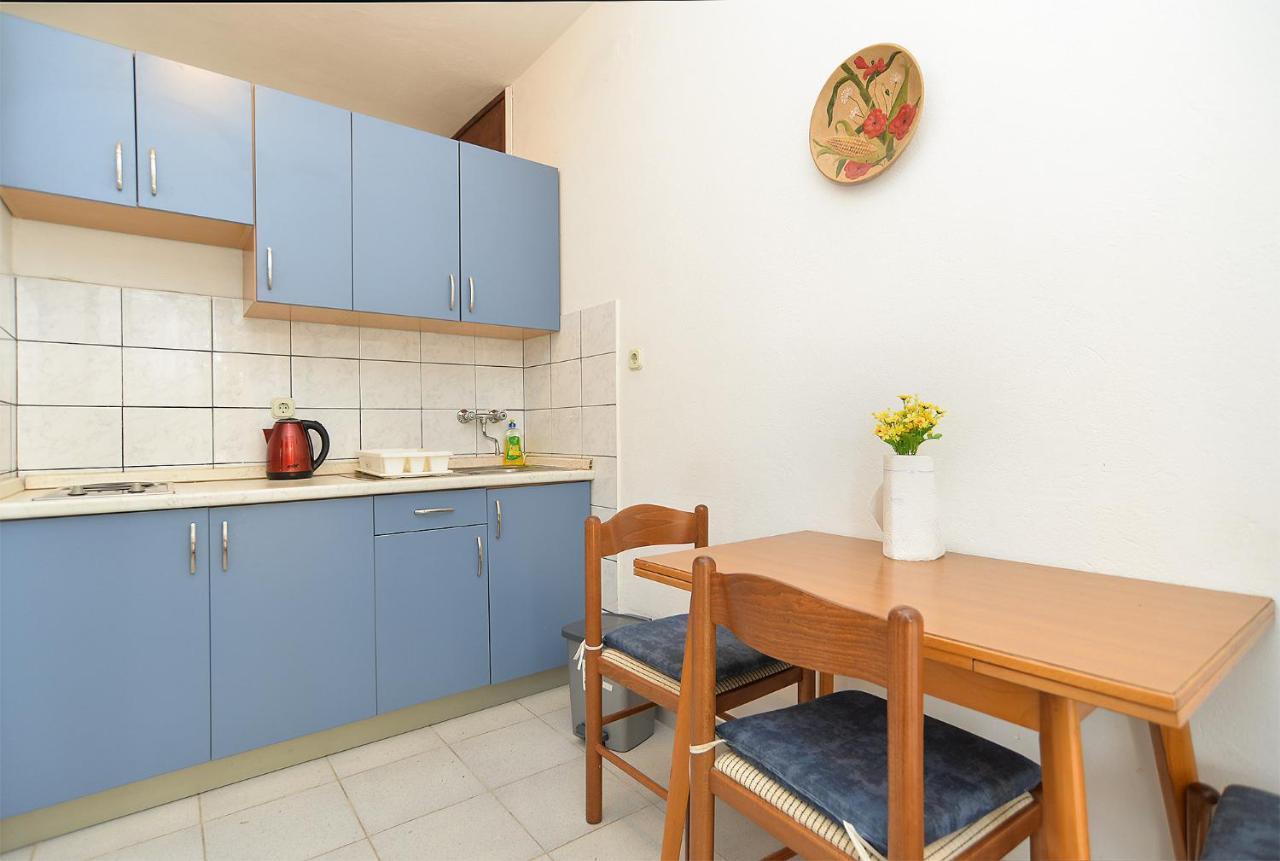 Apartments Plominska 938 Рабац Екстериор снимка